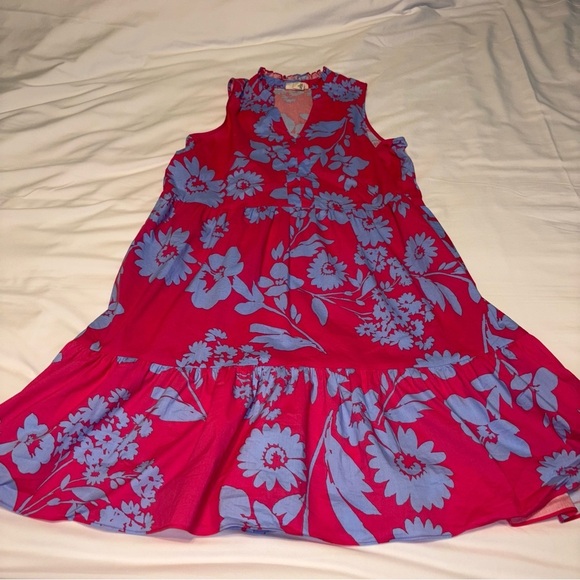 Seven7 Dresses & Skirts - Seven7 Pink and Blue Floral Dress